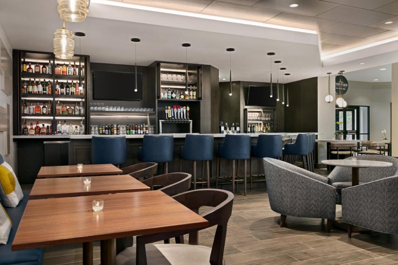 Crowne Plaza Hotel Philadelphia - King Of Prussia By Ihg Exterior photo
