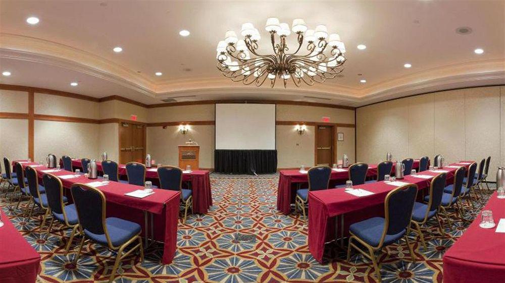 Crowne Plaza Hotel Philadelphia - King Of Prussia By Ihg Exterior photo
