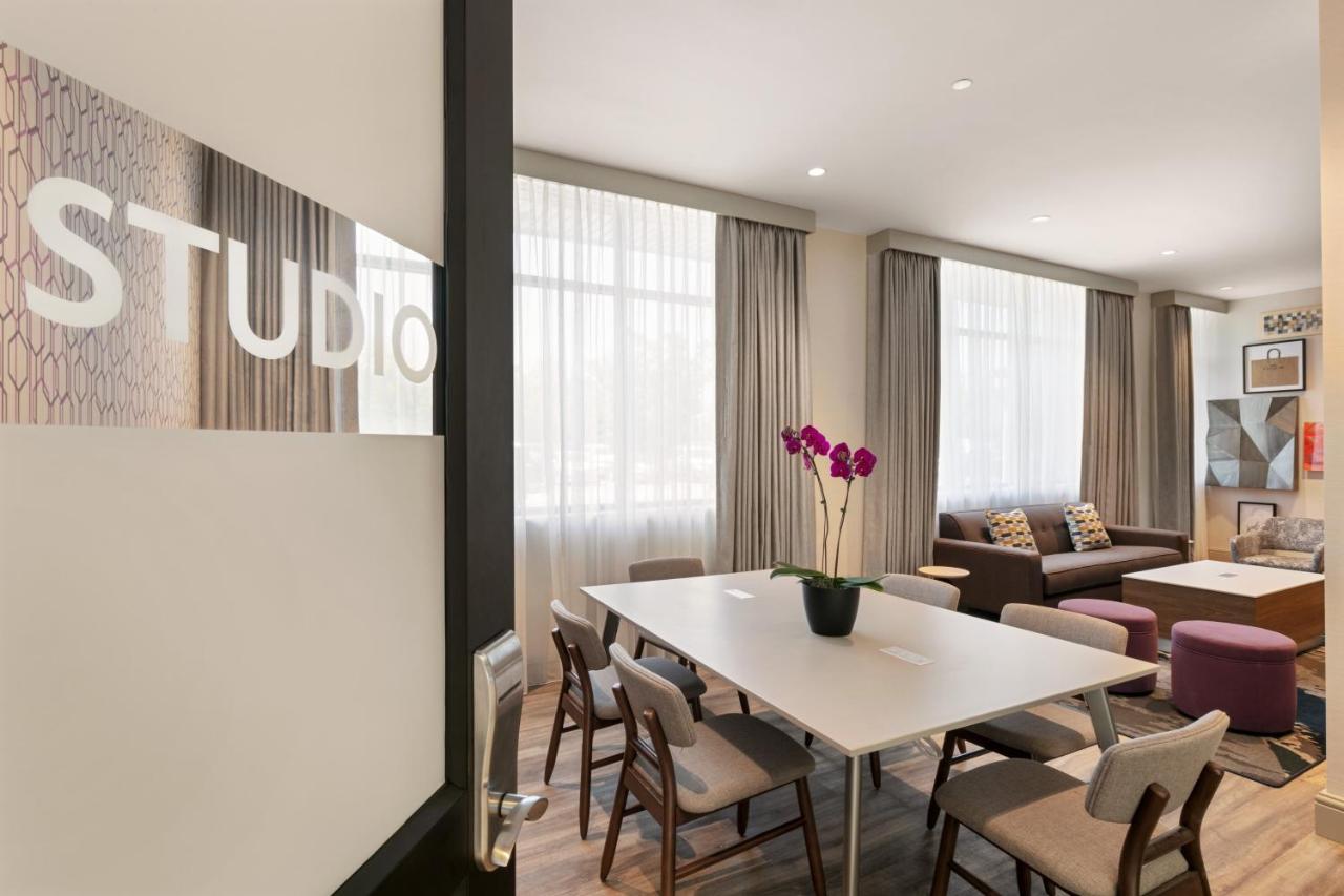 Crowne Plaza Hotel Philadelphia - King Of Prussia By Ihg Exterior photo