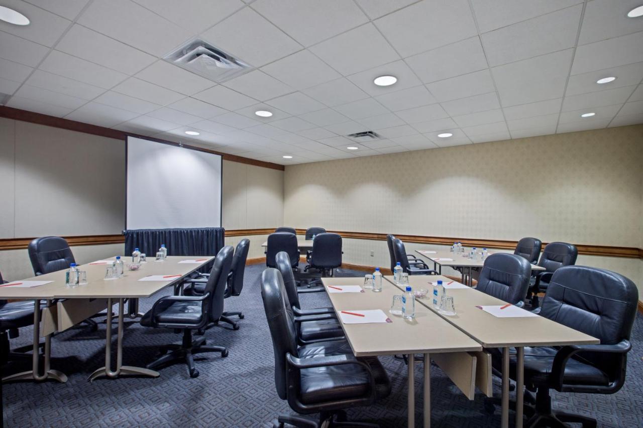 Crowne Plaza Hotel Philadelphia - King Of Prussia By Ihg Exterior photo
