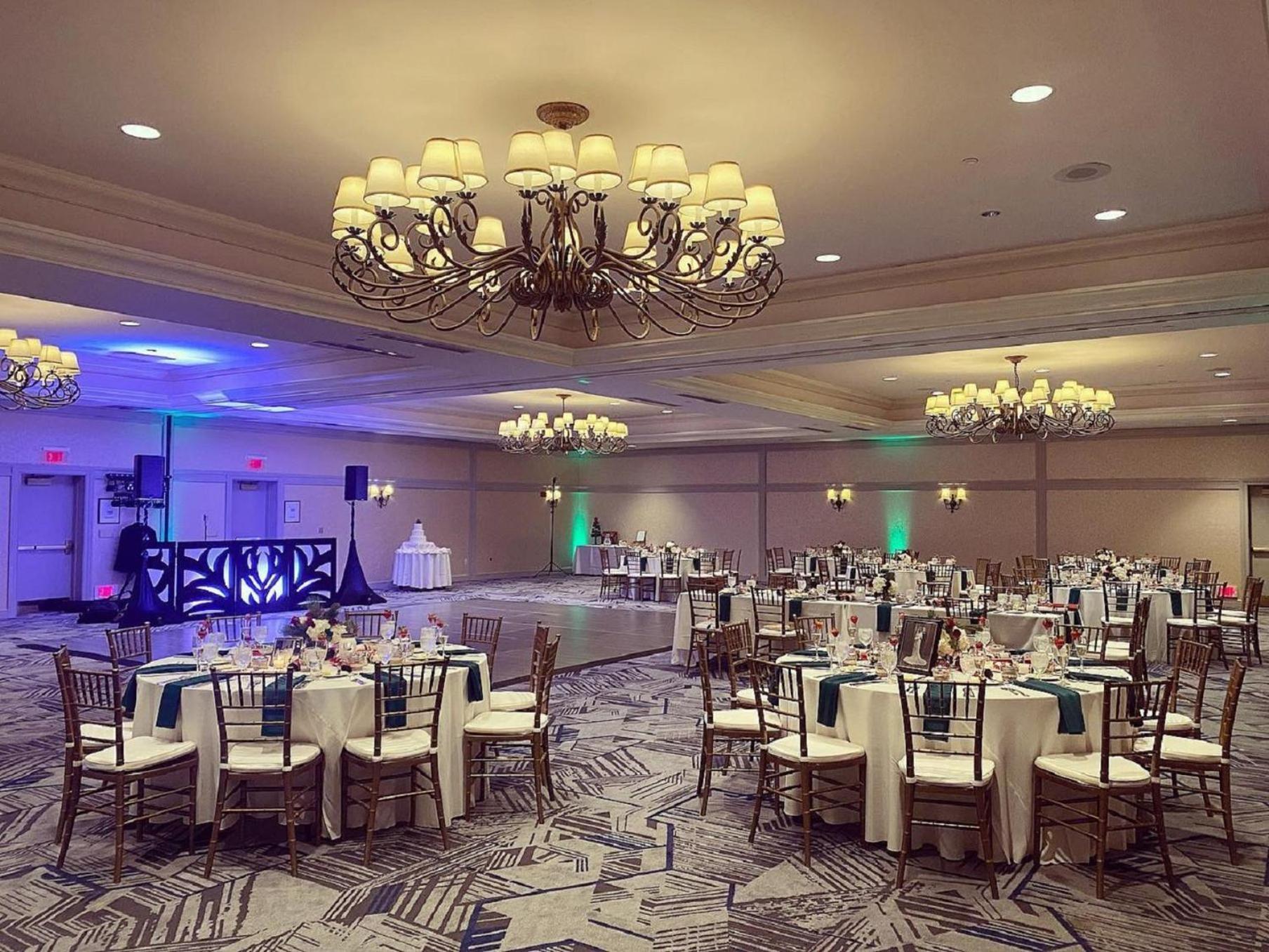 Crowne Plaza Hotel Philadelphia - King Of Prussia By Ihg Exterior photo