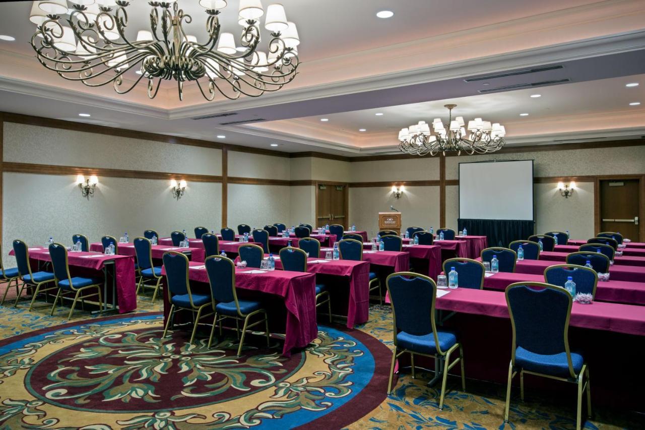 Crowne Plaza Hotel Philadelphia - King Of Prussia By Ihg Exterior photo